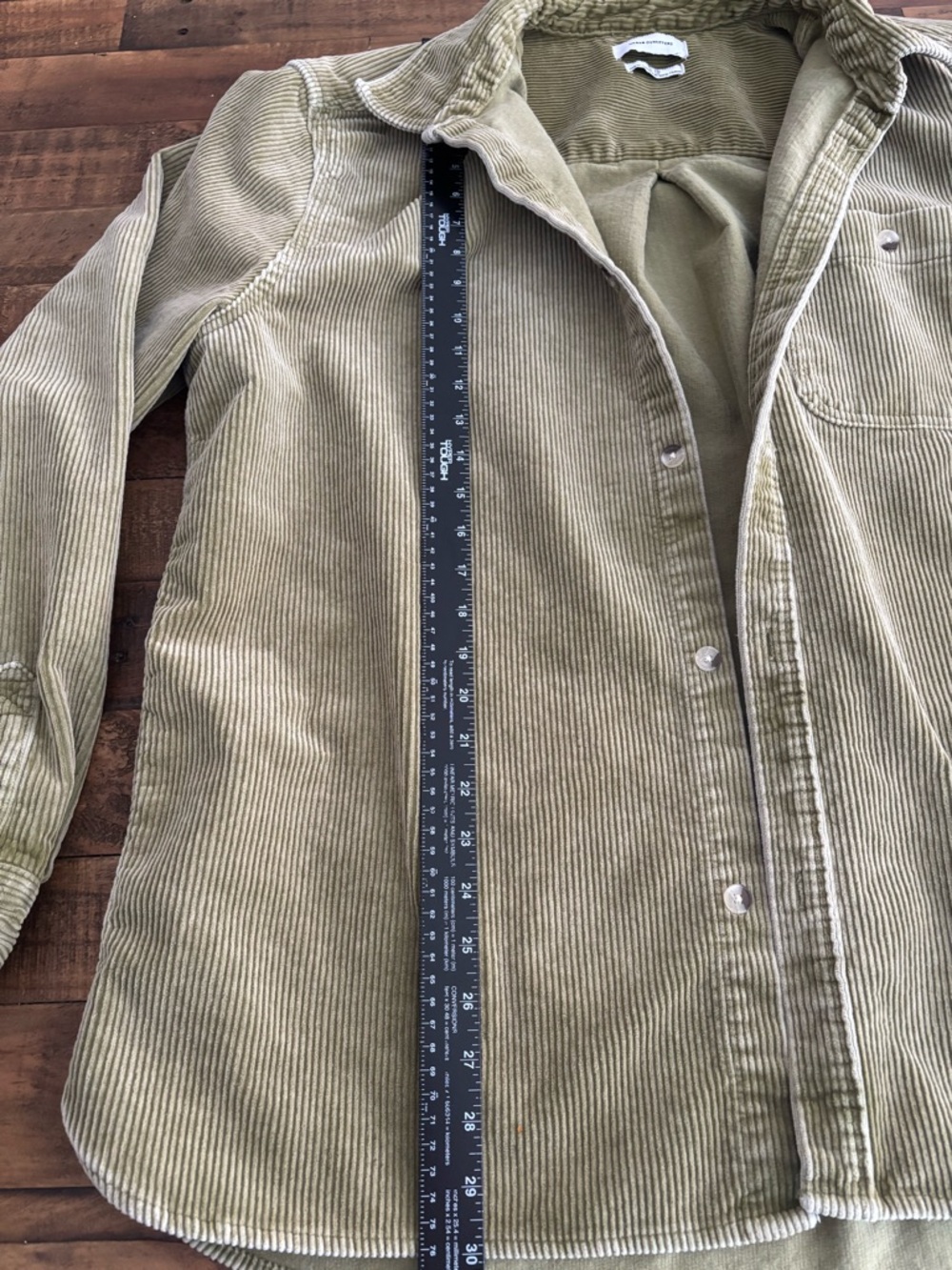 Urban Outfitters Olive Green Corduroy Button-Down Shirt - Picture 4 of 4